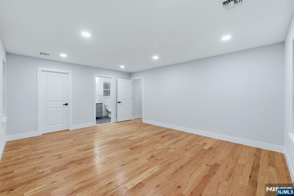 219 S Burnett Street Property Photo 18