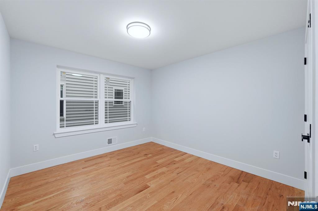 219 S Burnett Street Property Photo 29