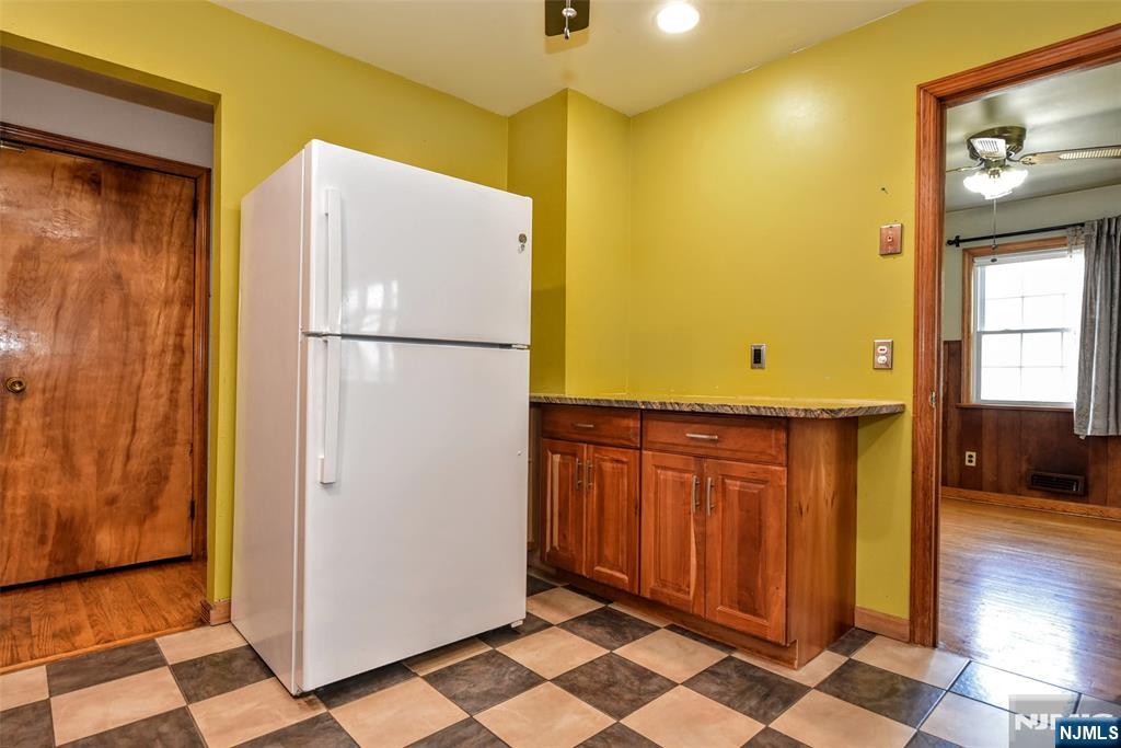 419 Main Avenue Property Photo 11