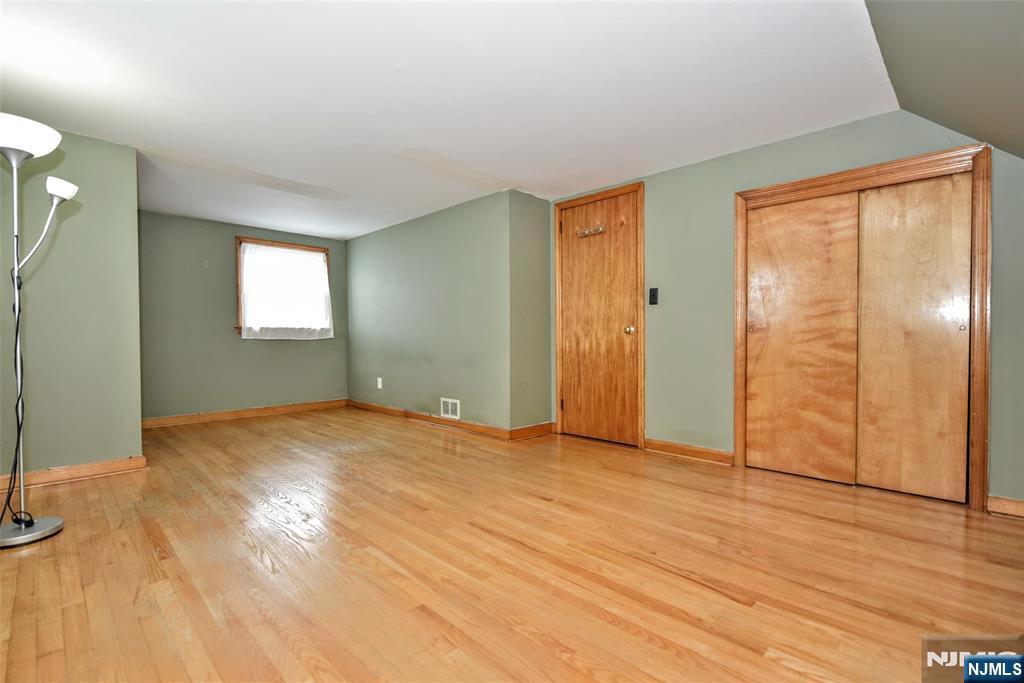 419 Main Avenue Property Photo 21