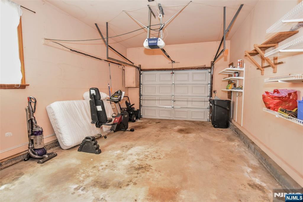 419 Main Avenue Property Photo 27