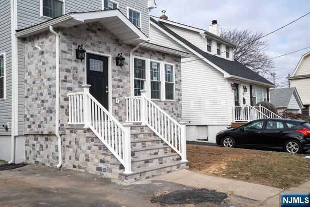 313 Livingston Avenue Property Photo 2