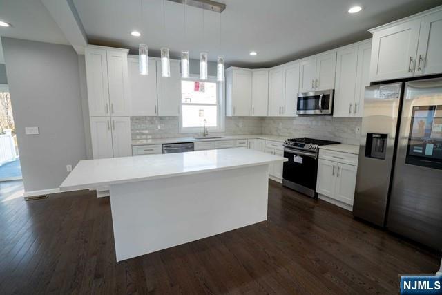 313 Livingston Avenue Property Photo 6