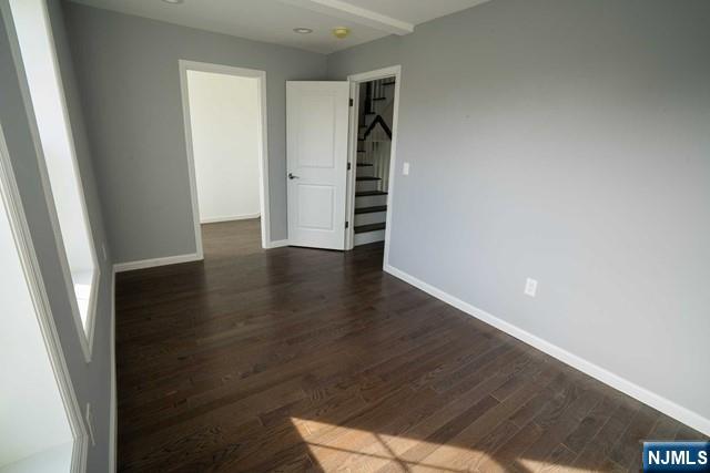 313 Livingston Avenue Property Photo 12