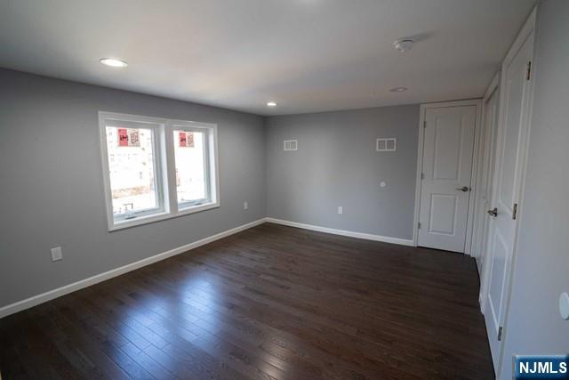 313 Livingston Avenue Property Photo 15