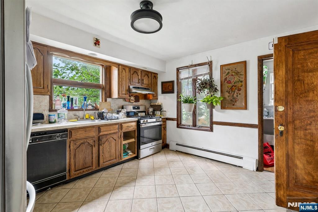 69 Buschmann Avenue Property Photo 7