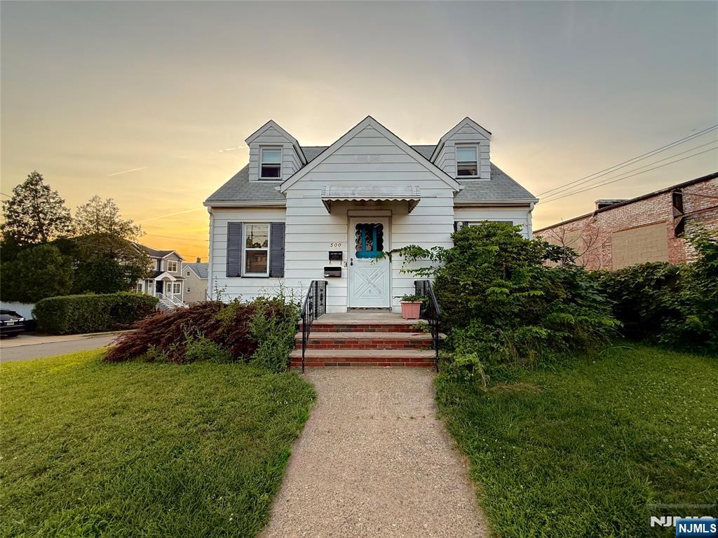 500 Jefferson Street Property Photo 2