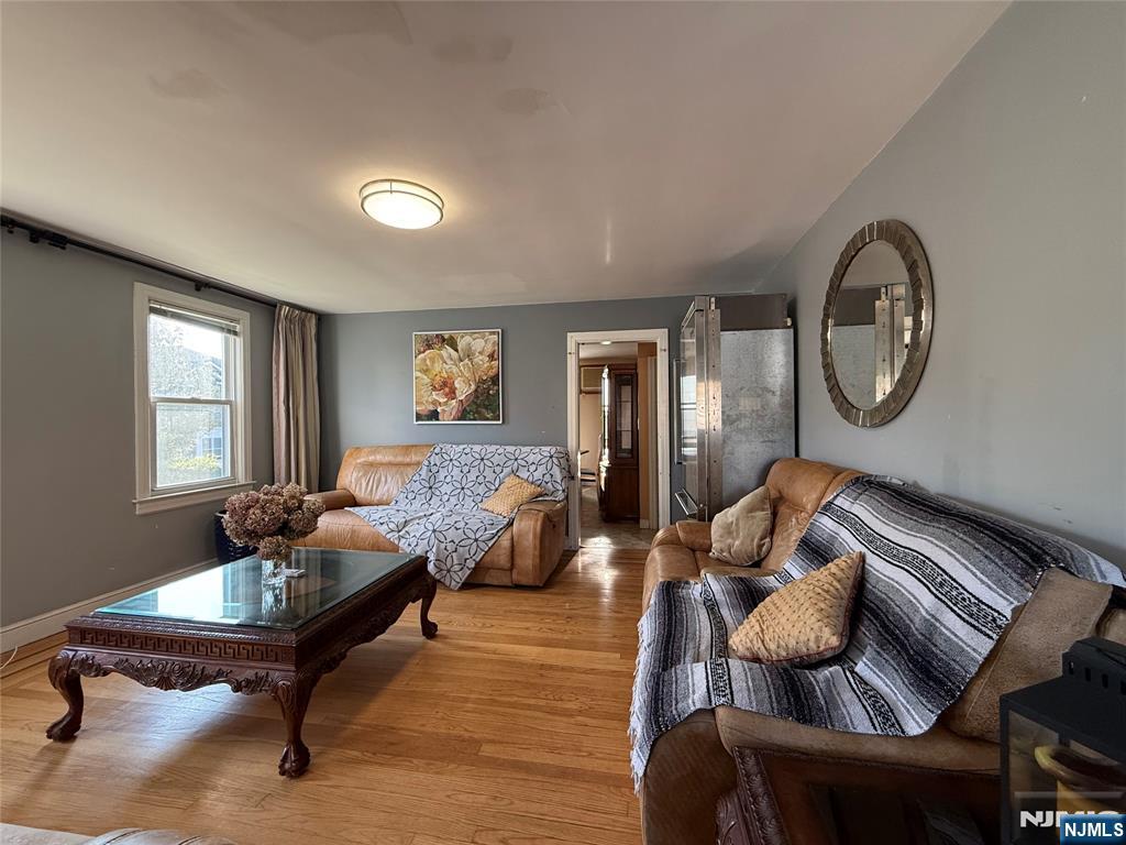 500 Jefferson Street Property Photo 3