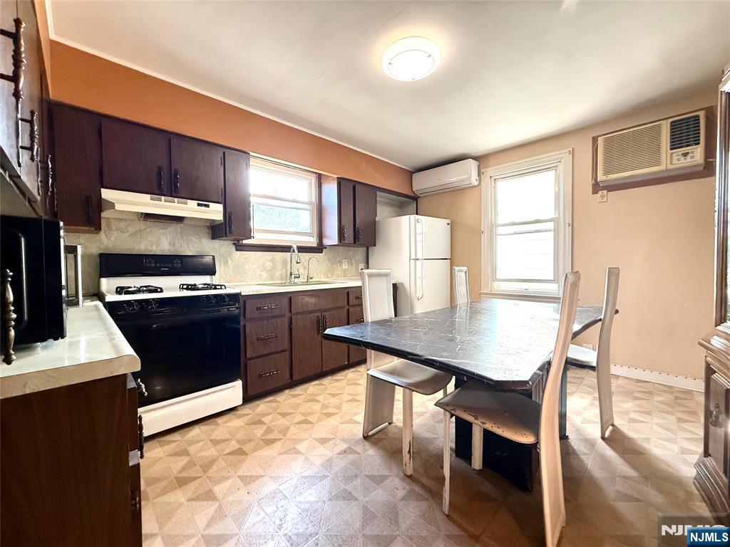 500 Jefferson Street Property Photo 11