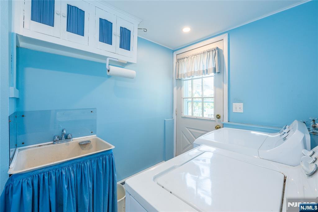 64 Sanford Drive Property Photo 30