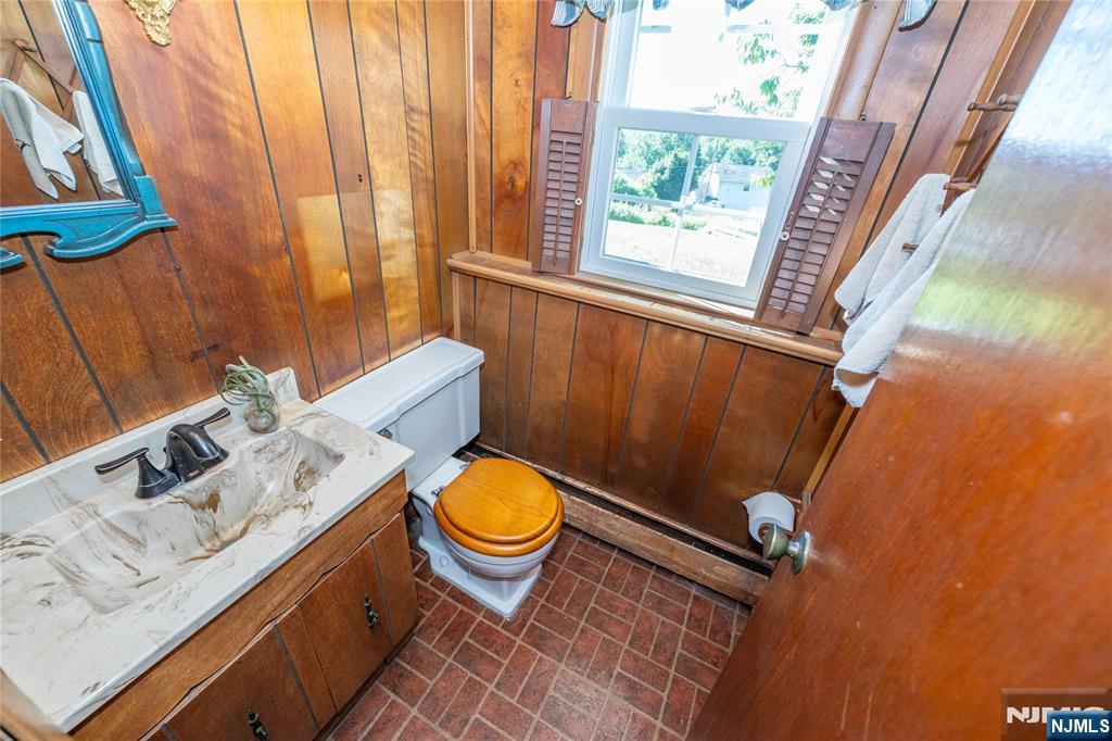 64 Sanford Drive Property Photo 31