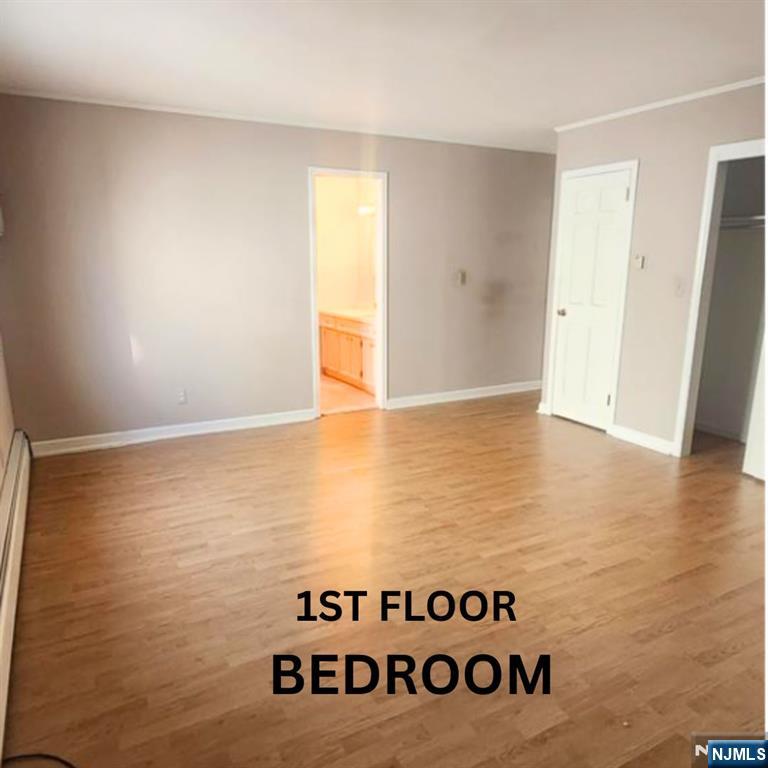 258 Everett Avenue Property Photo 12