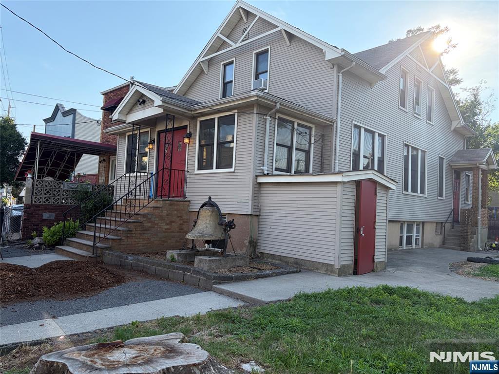 4009 Liberty Avenue Property Photo 1