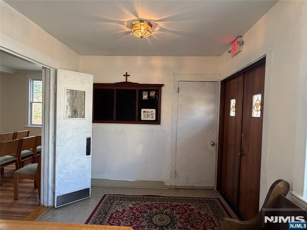 4009 Liberty Avenue Property Photo 5