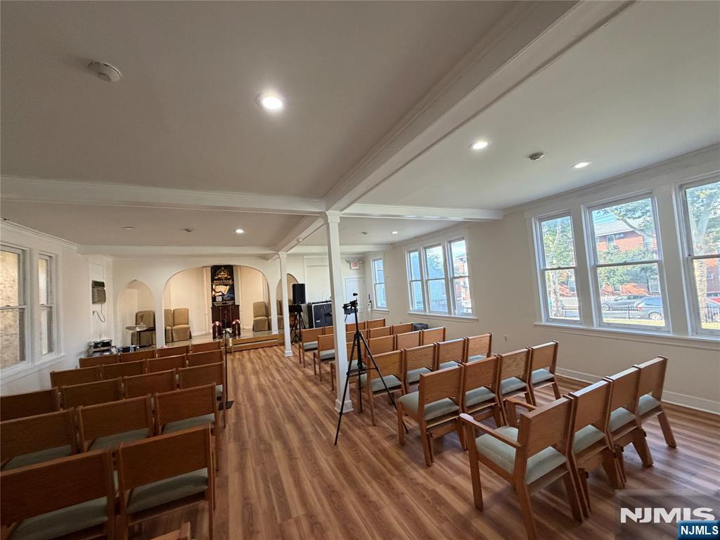 4009 Liberty Avenue Property Photo 7