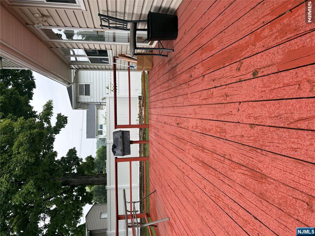30 Harding Avenue Property Photo 7