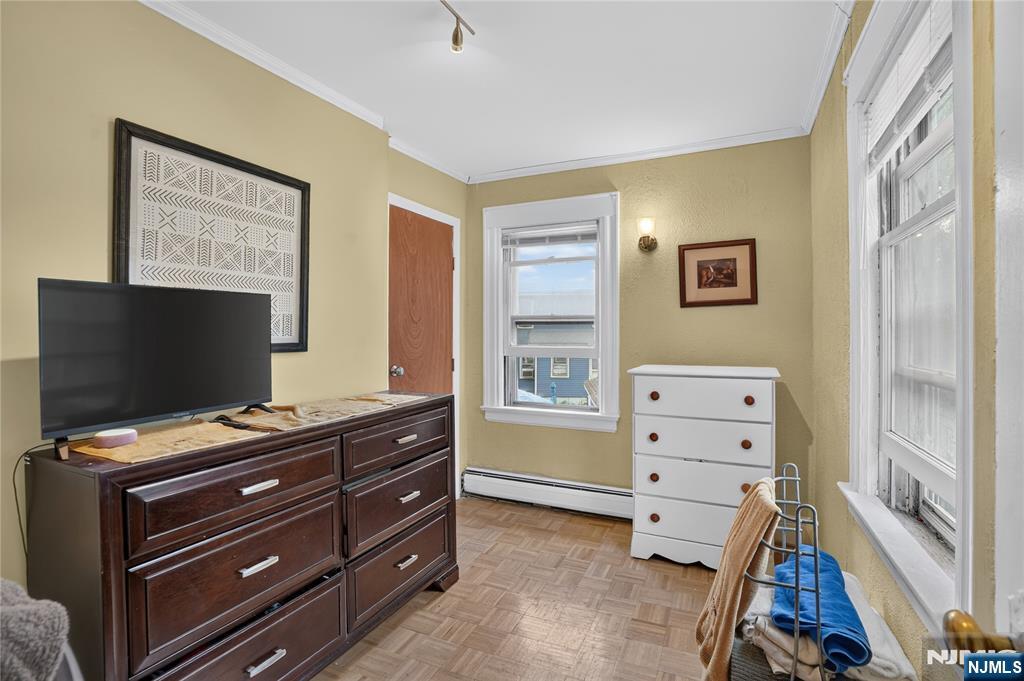 59 Glenwood Avenue Property Photo 13
