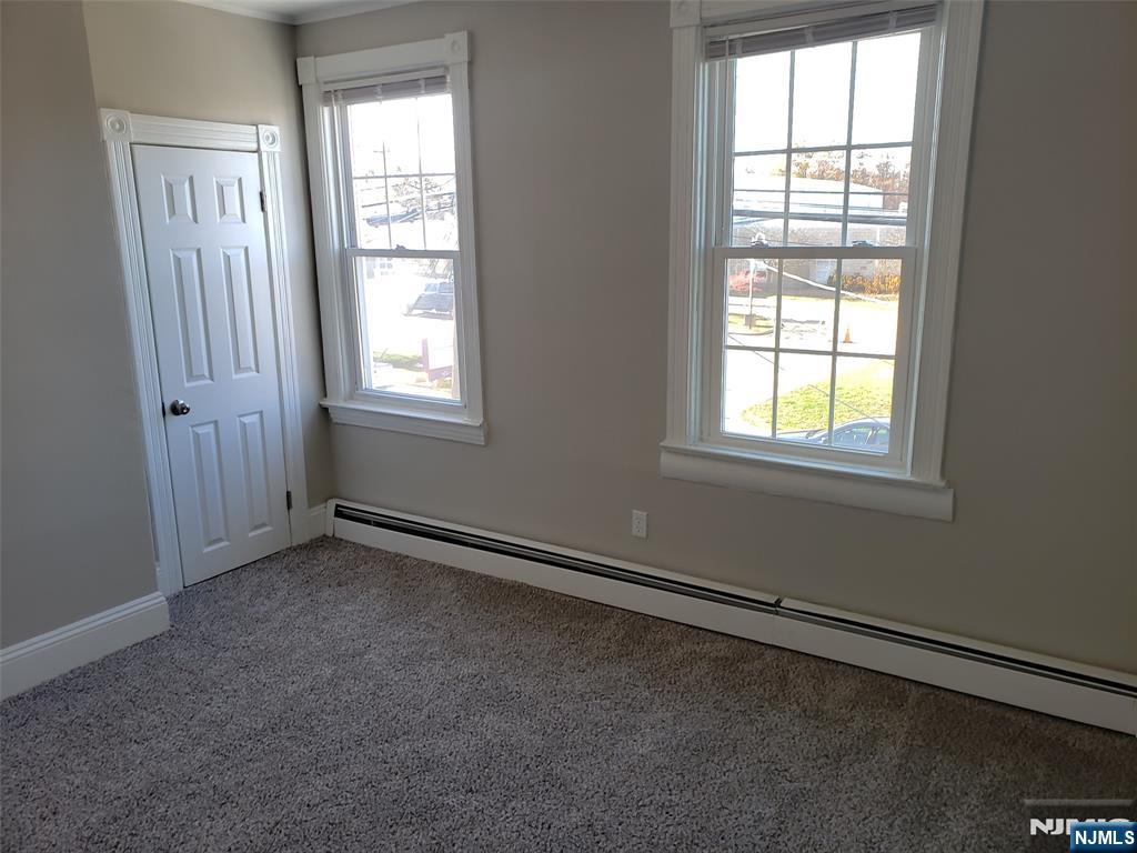 610 Cortlandt Street Property Photo 14