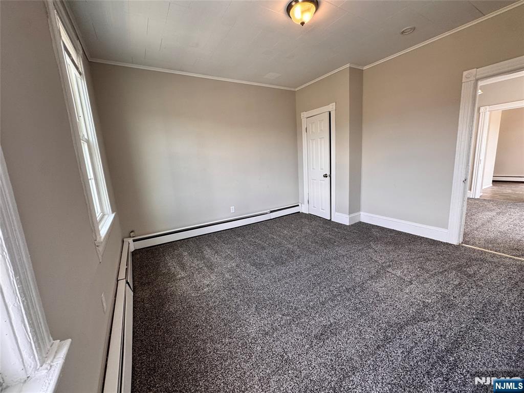 610 Cortlandt Street Property Photo 23