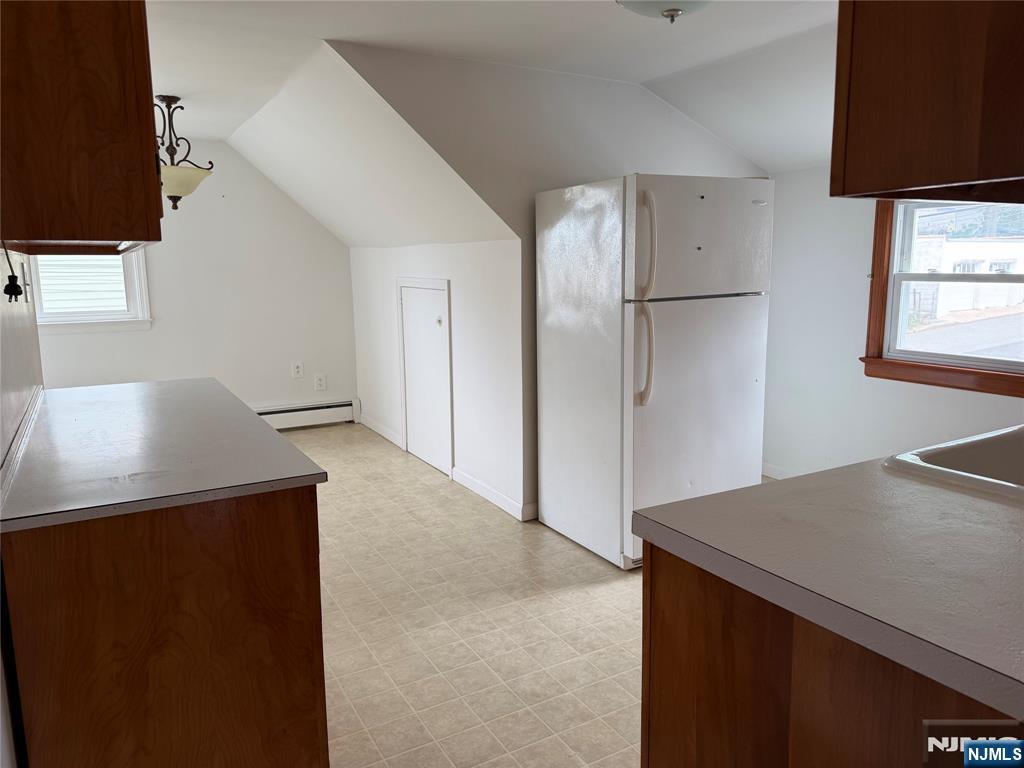 654 Chase Avenue 2 Property Photo 11