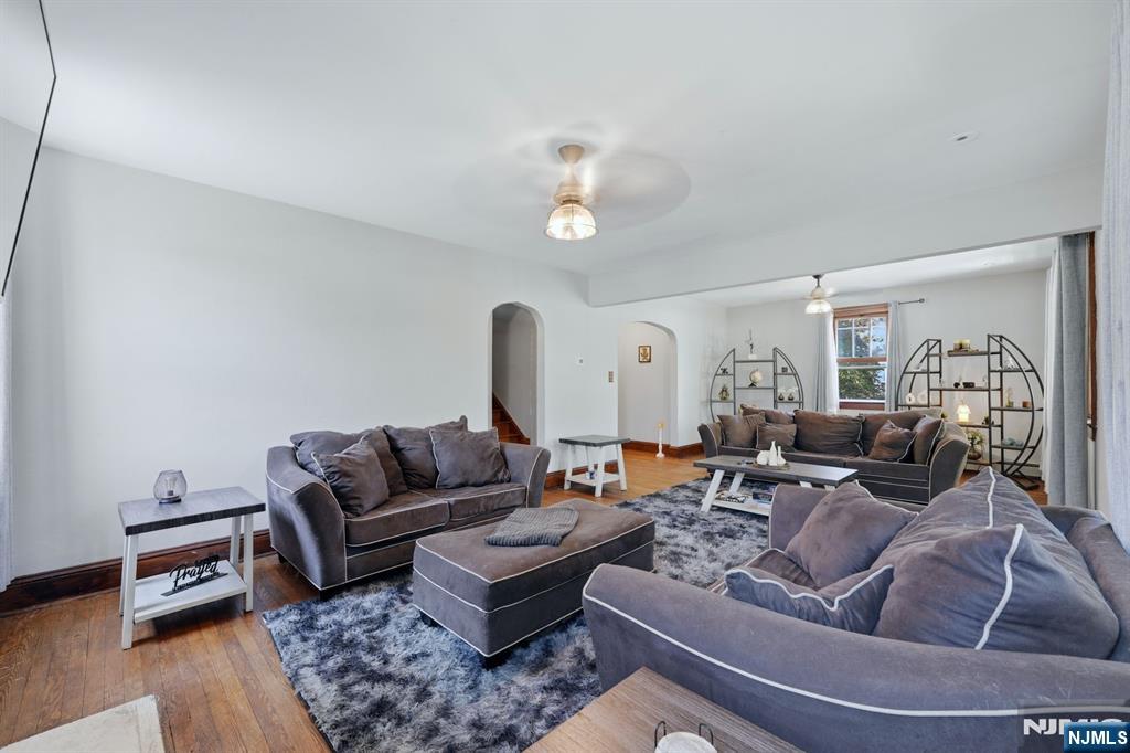 930 Ramapo Avenue Property Photo 9
