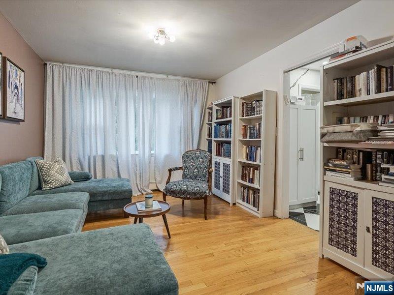 372 Mckinley Boulevard Property Photo 9