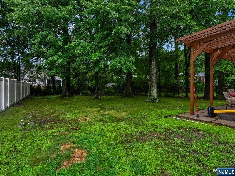 372 Mckinley Boulevard Property Photo 36