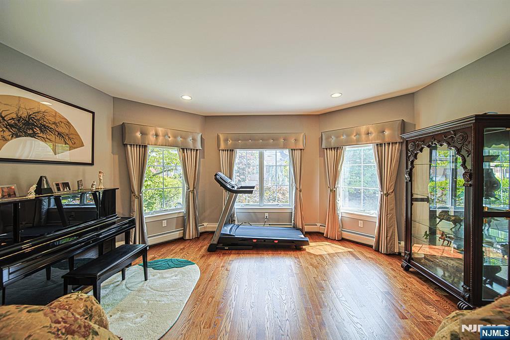 290 Mccloud Drive Property Photo 17