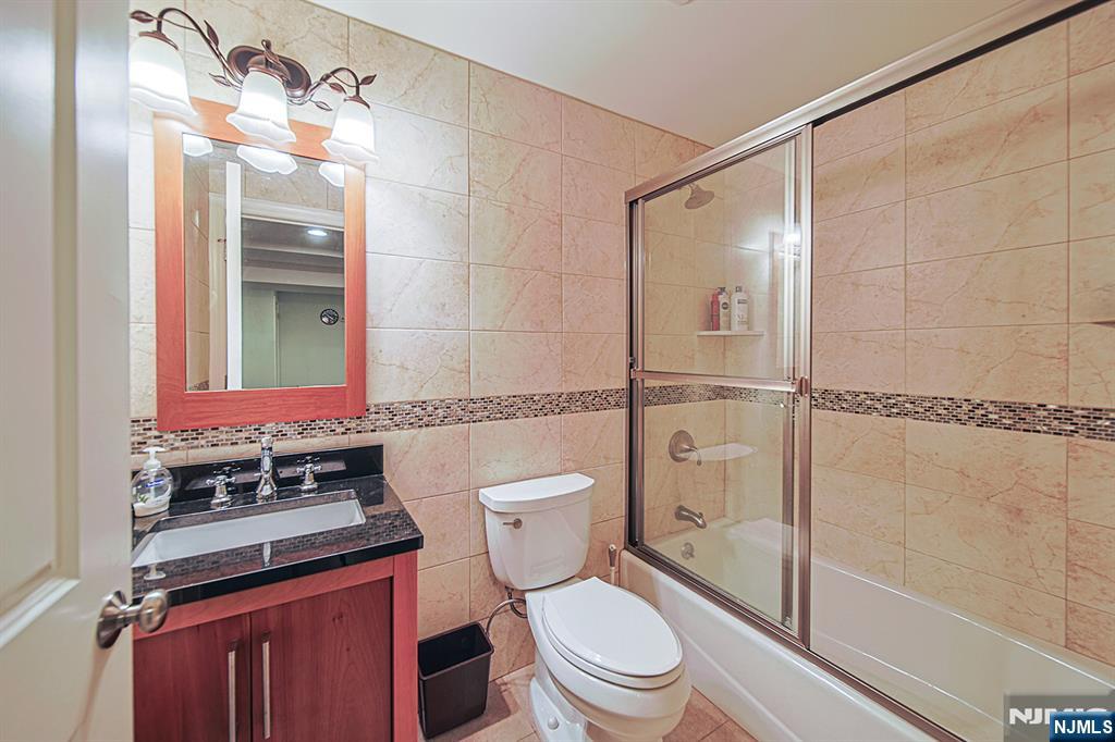 290 Mccloud Drive Property Photo 19