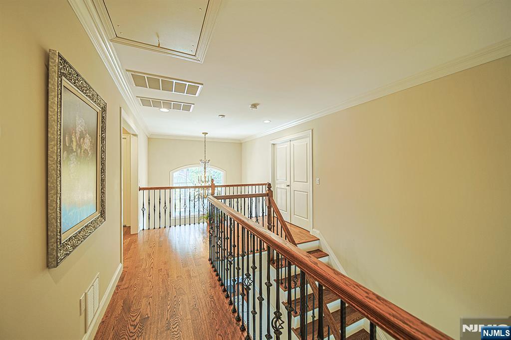 290 Mccloud Drive Property Photo 20