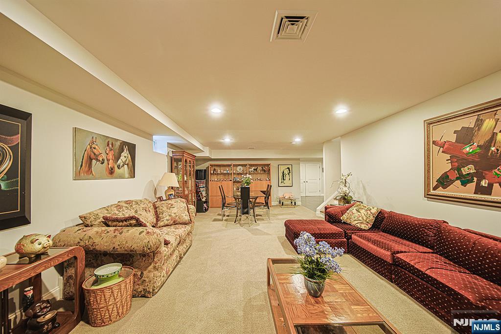 290 Mccloud Drive Property Photo 28