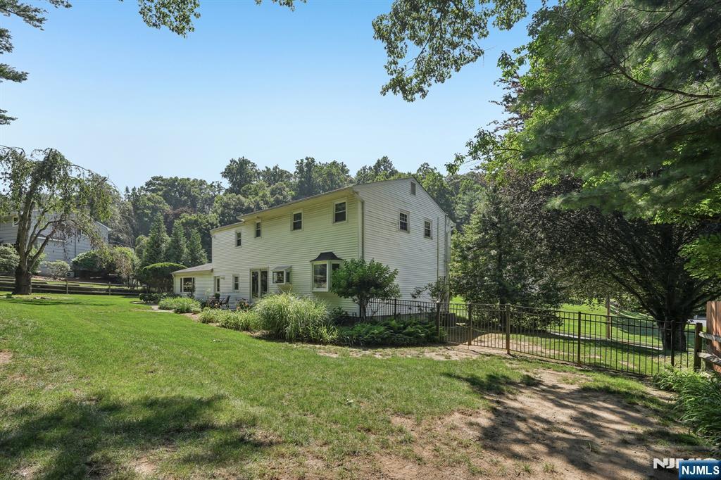 36 Stonefence Road Property Photo 35
