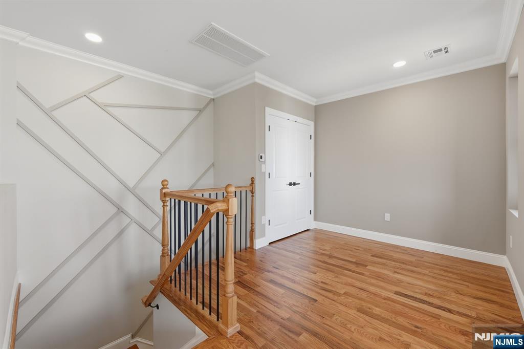 434 10th Street Property Photo 14