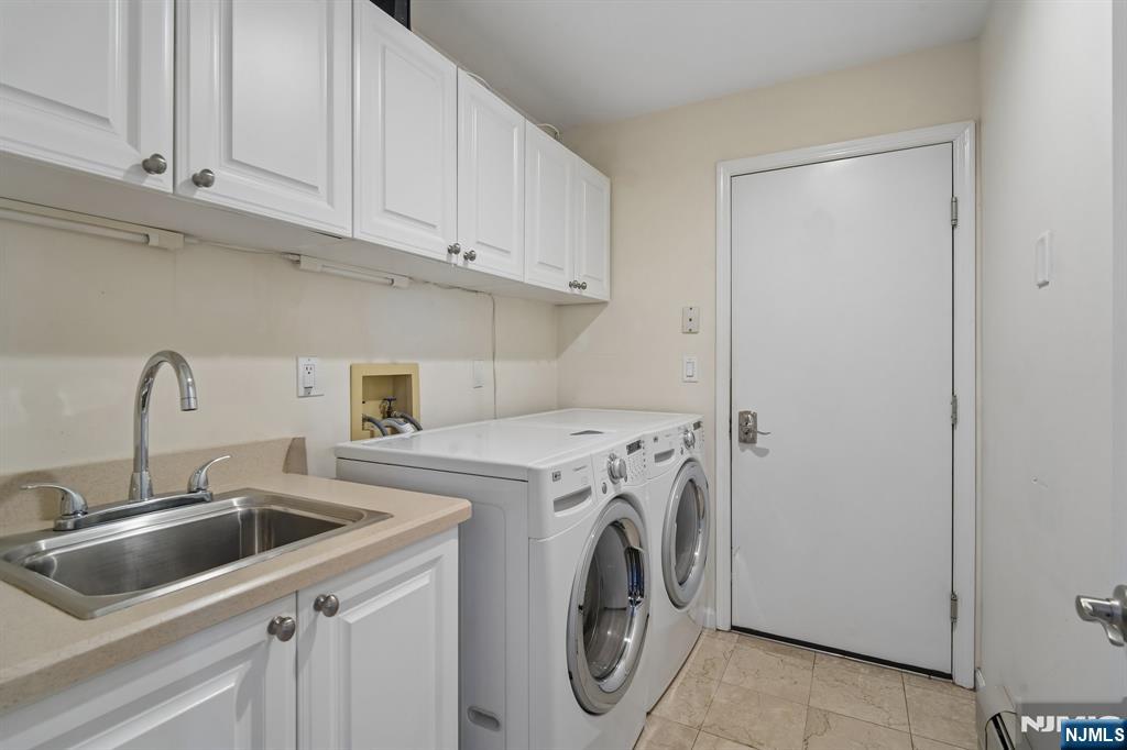 87 Irving Avenue Property Photo 24