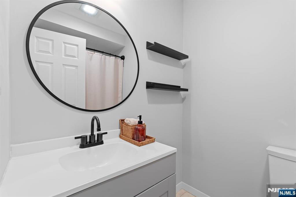 555 Riverside Avenue 12 Property Photo 15