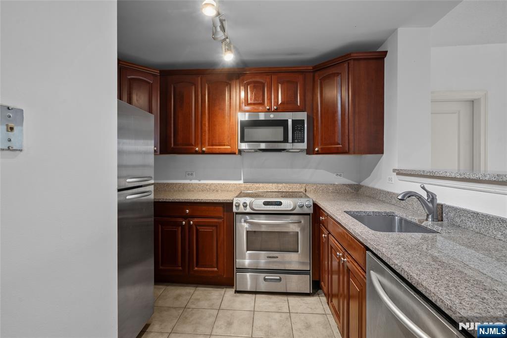 5109 City Place Property Photo 4
