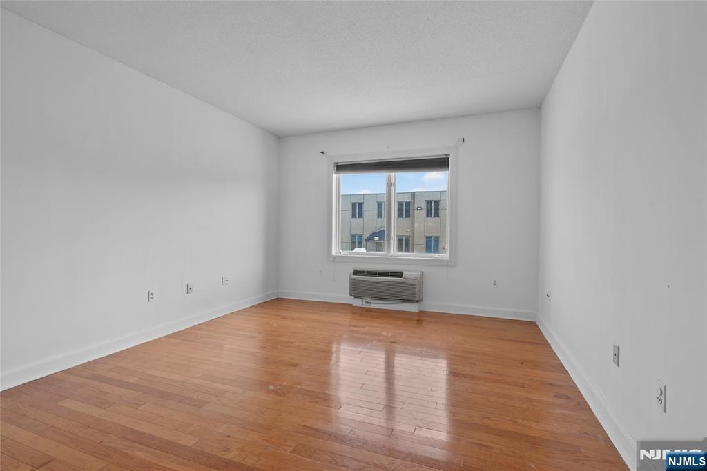 5109 City Place Property Photo 11