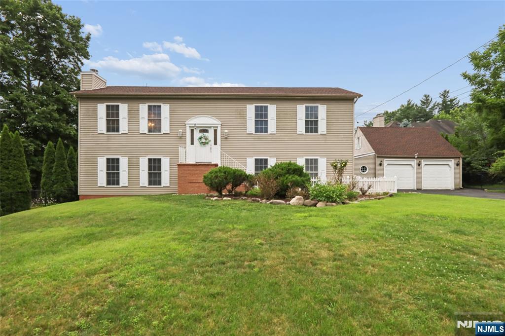 127 Clark Avenue Property Photo 1