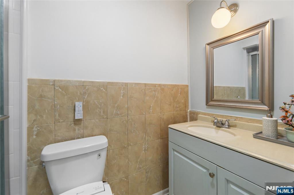 127 Clark Avenue Property Photo 18