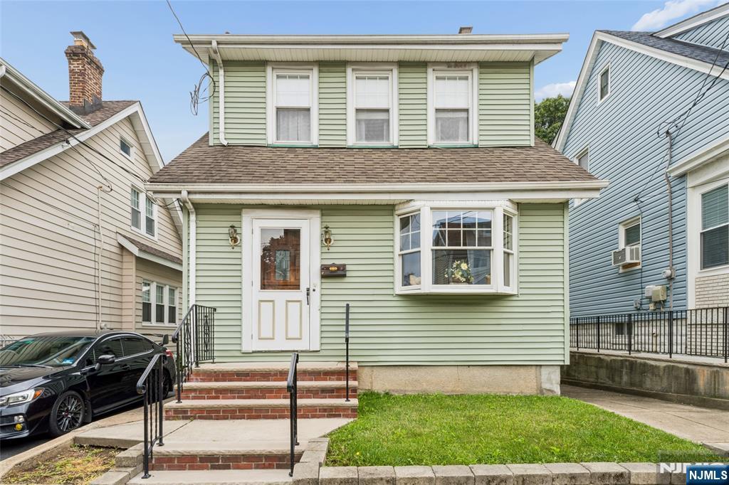 30 Bremond Street Property Photo 1