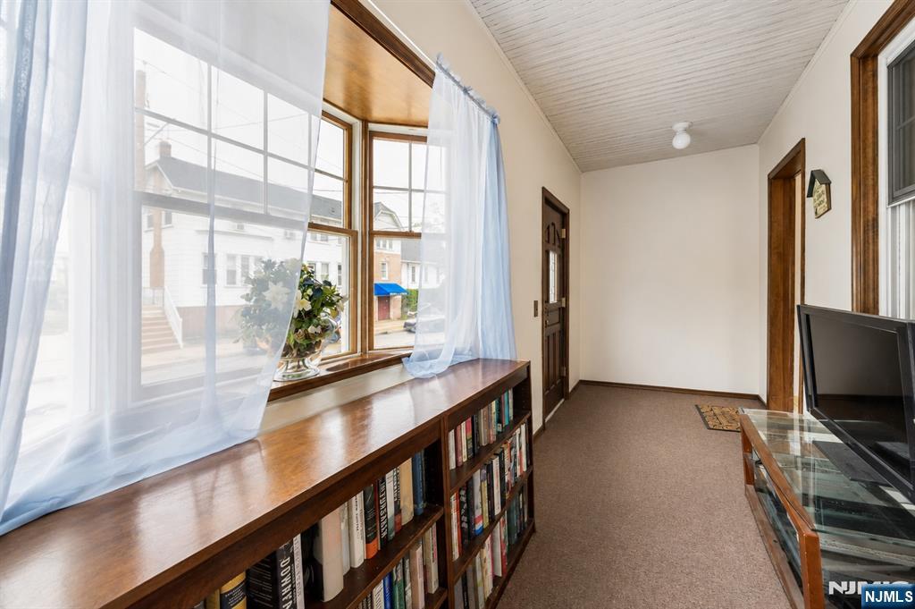 30 Bremond Street Property Photo 4