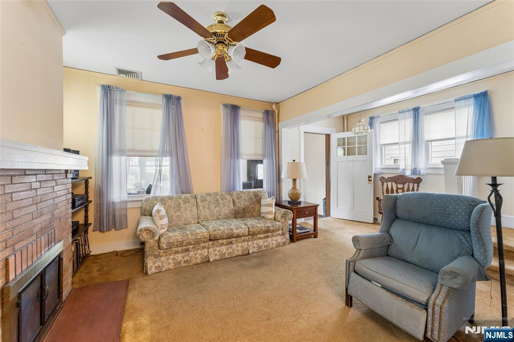 30 Bremond Street Property Photo 6