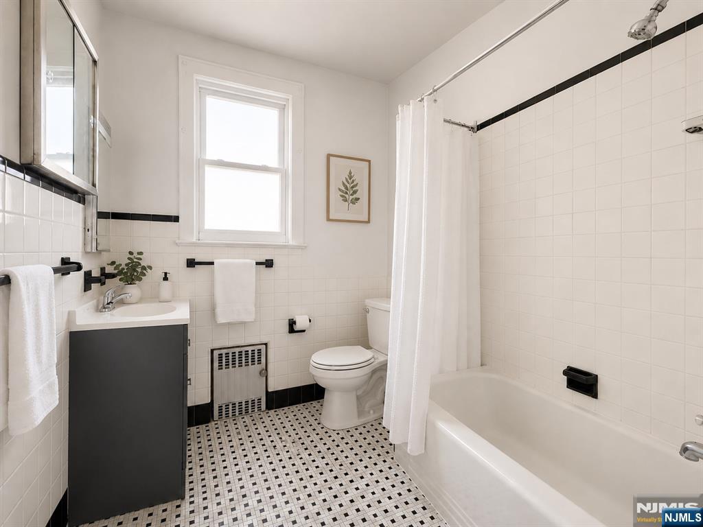 410 William Street 2 Property Photo 9