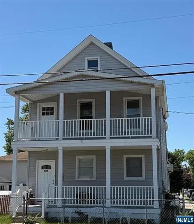 832 Paterson Avenue Property Photo 1