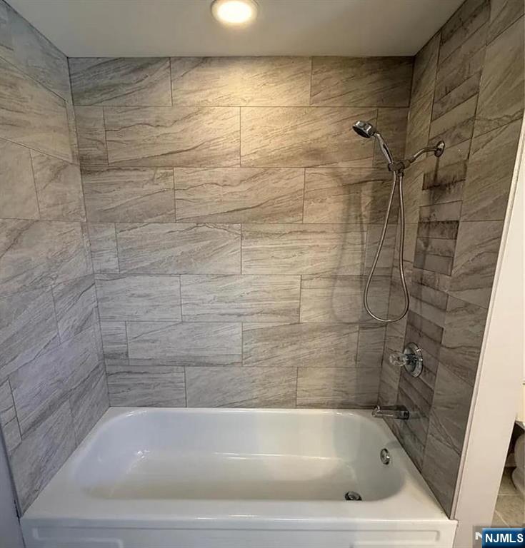 832 Paterson Avenue Property Photo 6