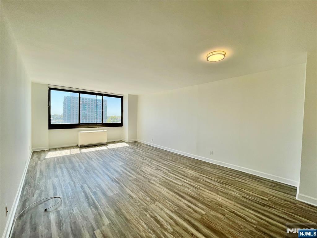 770 Anderson Avenue 9c Property Photo 7