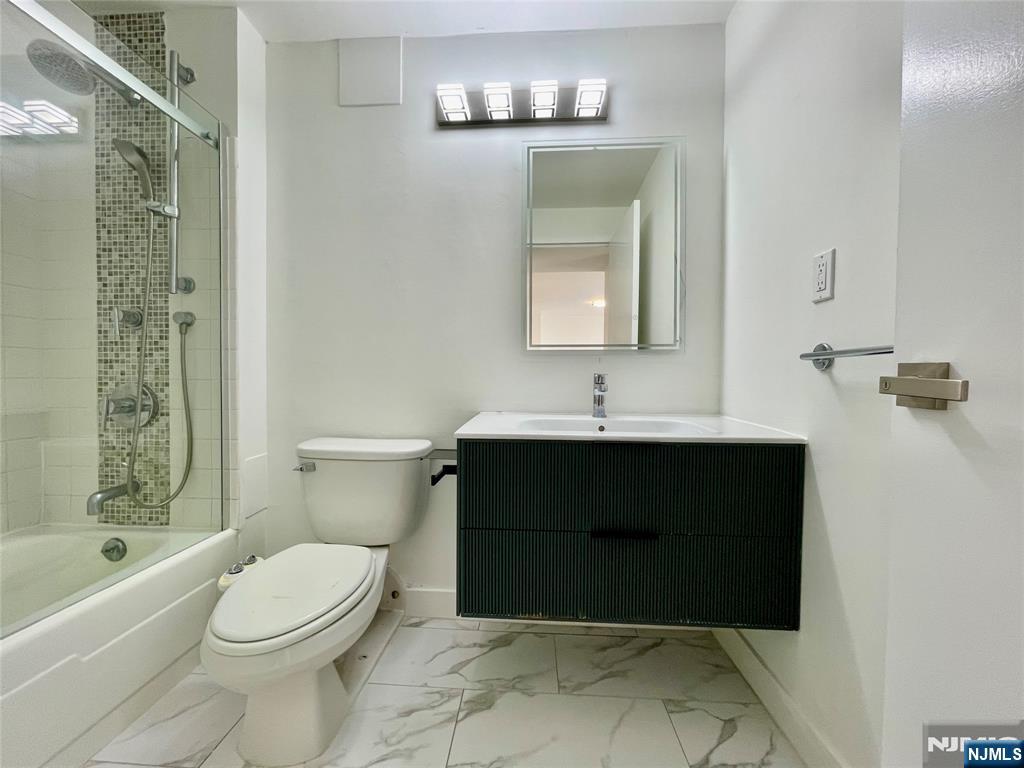 770 Anderson Avenue 9c Property Photo 9