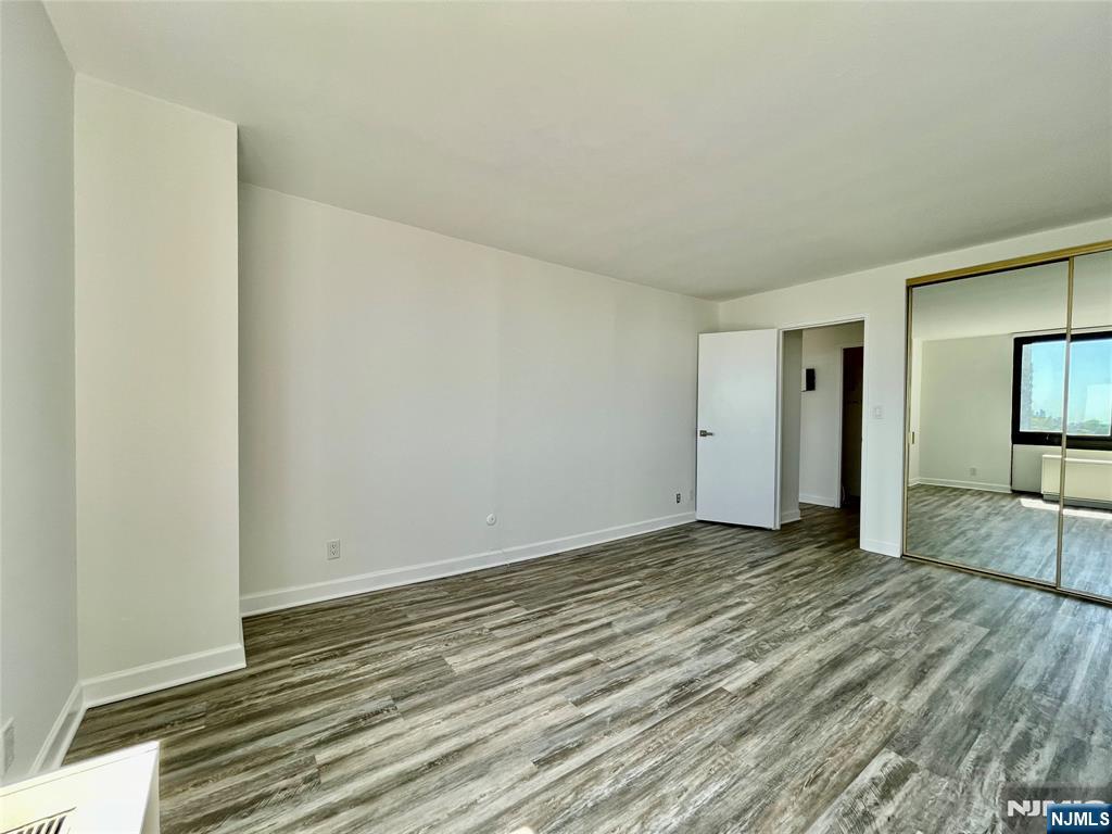 770 Anderson Avenue 9c Property Photo 12