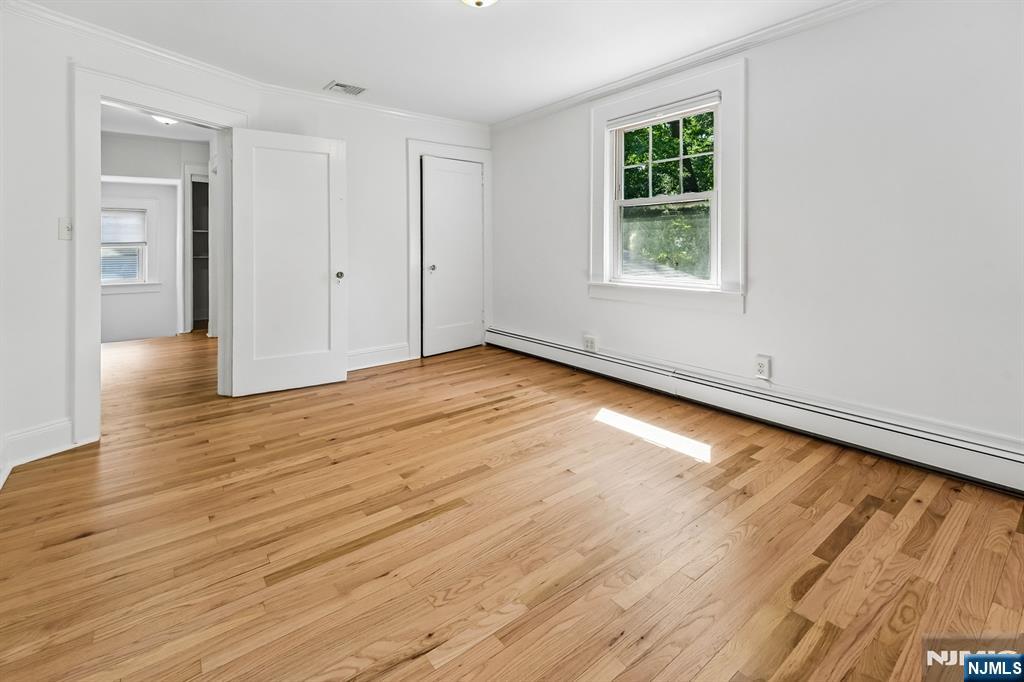 8 Laurel Avenue Property Photo 16
