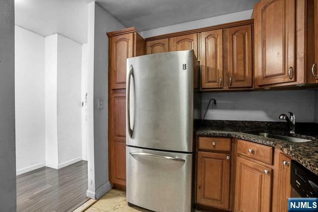 2100 Linwood Avenue 15p Property Photo 7